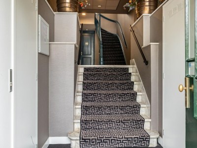 Apartment Stylish 2-bedroom apartment in The Hague. - Features photo 16