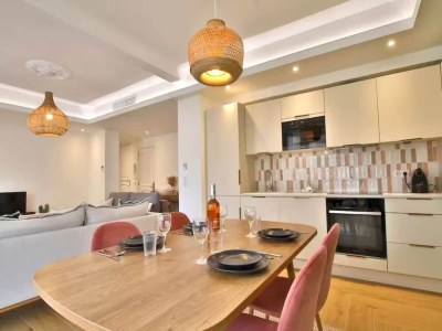 Apartment Apartment in Antibes near Sandy Beaches - Features photo 12