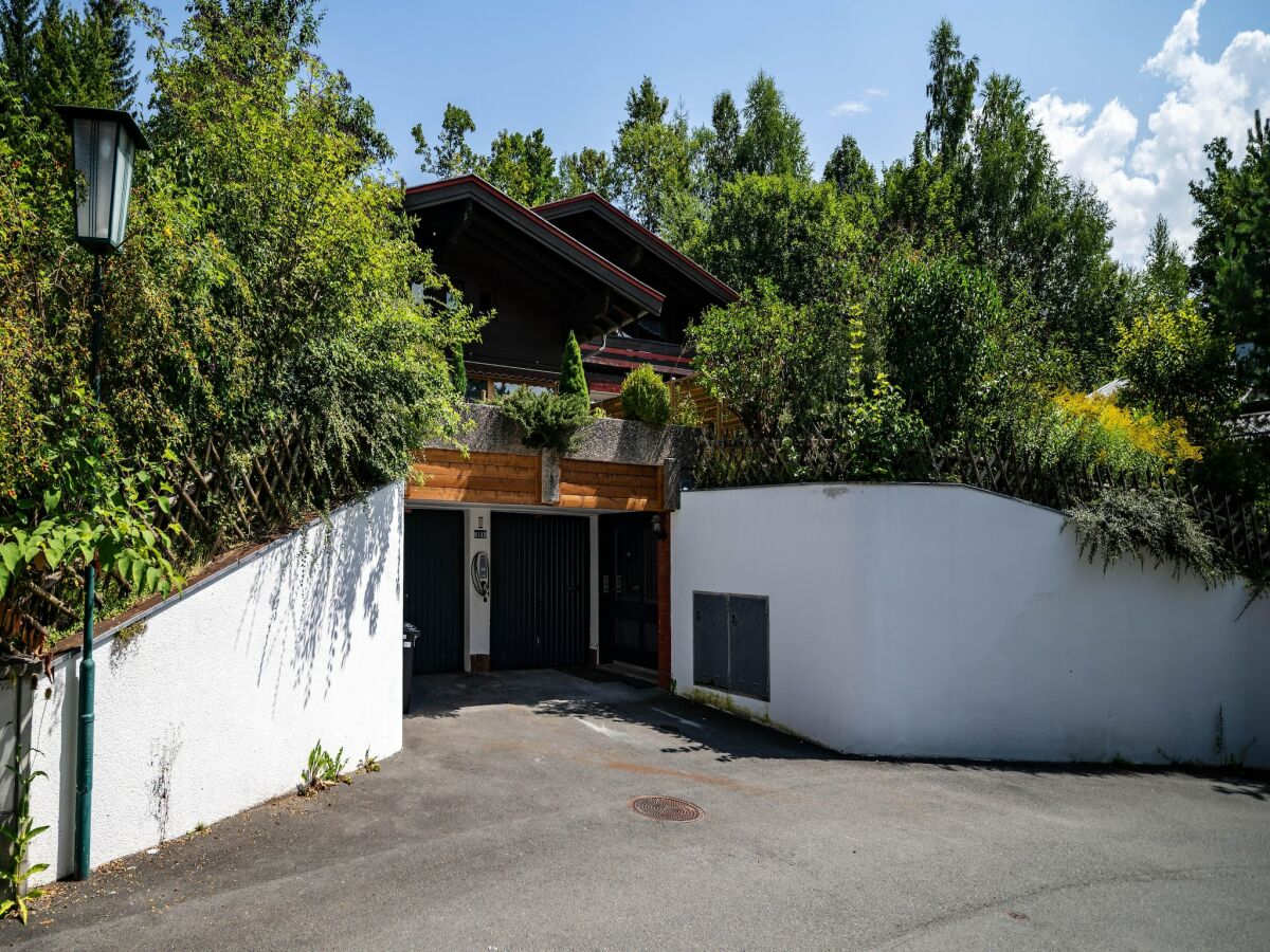 Apartment Double room in Saalfelden near Ski Slopes - Outdoor photo 2