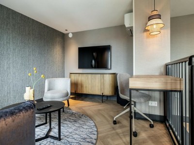 Apartment Playful and luxurious apartment in heart of Delft. - Features photo 8