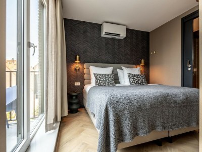 Apartment Playful and luxurious apartment in heart of Delft. - Features photo 28