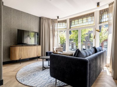 Apartment Beautiful apartment, view of Delft canal. - Features photo 3