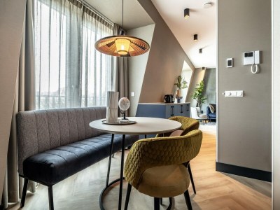 Apartment Family Apartment w/ Bunk Beds - Features photo 22