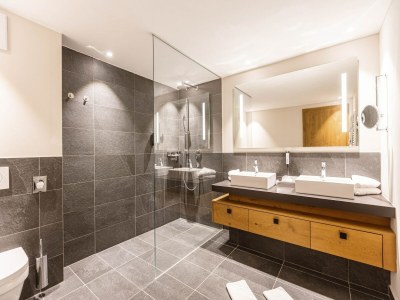 Chalet Welcoming chalet with balcony (No Deposit) - Features photo 10