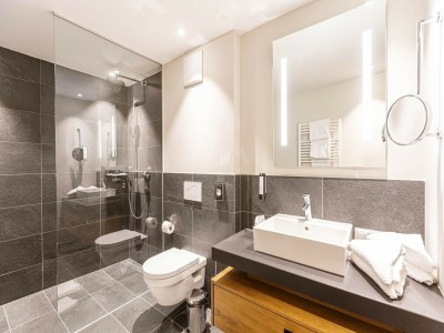 Chalet Welcoming chalet with balcony (No Deposit) - Features photo 12