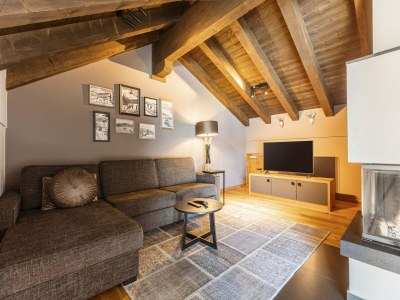 Chalet Welcoming chalet with balcony (No Deposit) - Features photo 16