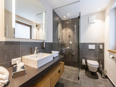 Chalet Inviting chalet with pool in Tyrol (No Deposit) - Features photo 7