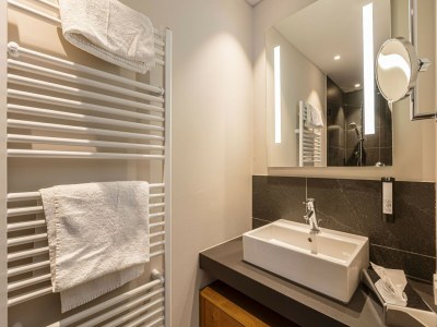 Chalet Inviting chalet with pool in Tyrol (No Deposit) - Features photo 14