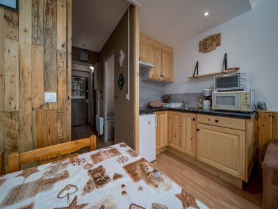 Apartment Apartment in France with Stunning Mountain Views - Features photo 8