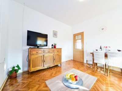 Apartment Apartment in Slivnica with Private Pool - Features photo 14