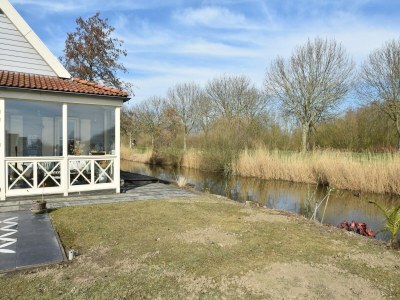 Holiday house Ferienhaus Simonshaven am Seeufer - Outdoor photo 7