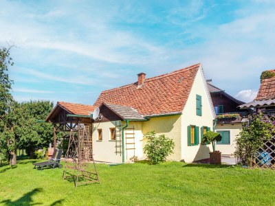 Holiday house Holiday Home in Styria near Thermal Spas in Grosssteinbach - Holiday house