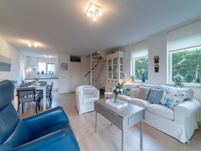 Holiday park Holiday Home in Quiet Dutch Park for Families - Features photo 14