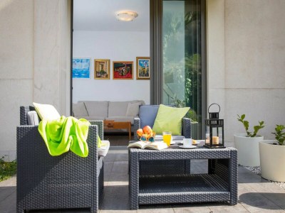 Apartment City Holiday Apartment - One Bedroom Apartment with Terrace - Outdoor photo 16