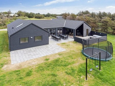 Holiday house 5 star holiday home in Løkken - Outdoor photo 4