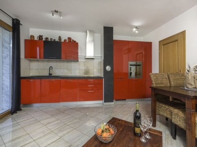 Apartment Apartment in Banjole near Beach & Nature - Features photo 6