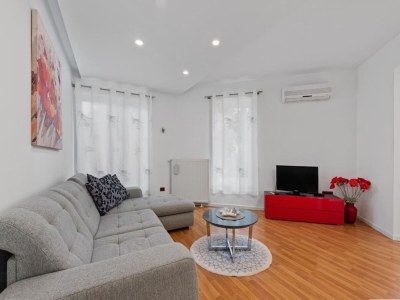 Villa Villa in Vintijan with private pool - Features photo 18