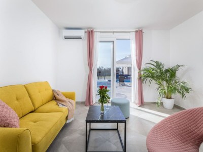 Villa Schöner Familienbungalow mit privatem Pool - Features photo 35