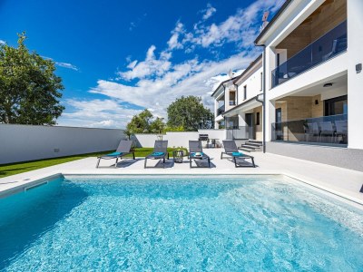 Villa Villa in Pula nahe Hidrobaza Strand - Outdoor photo 16