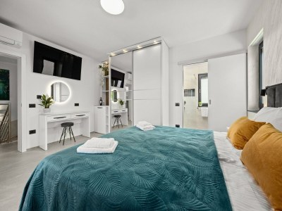 Villa Villa in Pula nahe Hidrobaza Strand - Features photo 35