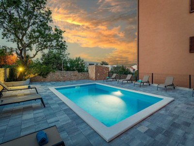 Apartment Haustierfreundliches Ferienhaus in Liznjan - Outdoor photo 9