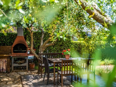 Apartment Charming apartment in Medulin with sea view - Outdoor photo 8