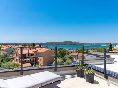 Apartment Möbliertes Penthouse mit Meerblick - Outdoor photo 2