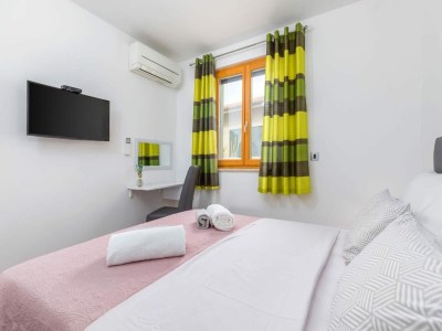 Villa Attic apartment with balcony in Medulin - Features photo 28