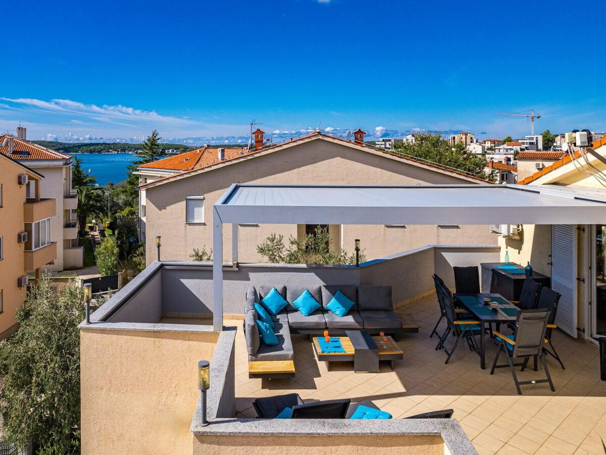 Apartment Familienfreundliches Apartment mit Meerblick - Outdoor photo 2