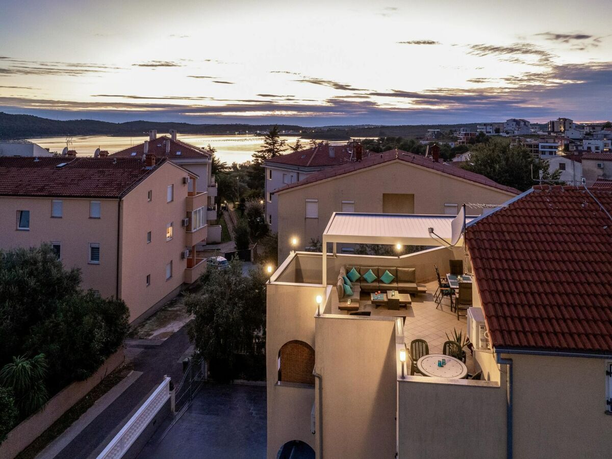 Apartment Familienfreundliches Apartment mit Meerblick - Outdoor photo 4