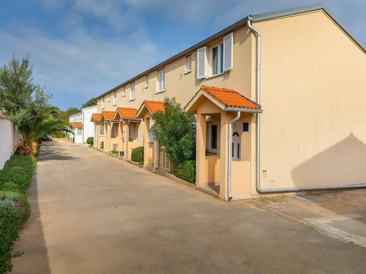 Apartment Wohnung in Ližnjan nahe Bora Strand - Outdoor photo 5