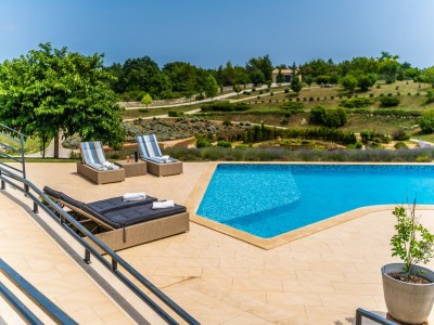 Villa Villa in Filipana with Private Heated Pool - Outdoor photo 15