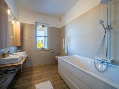 Villa Villa in Filipana with Private Heated Pool - Features photo 27