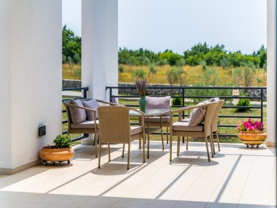 Villa Villa in Filipana with Private Heated Pool - Outdoor photo 43