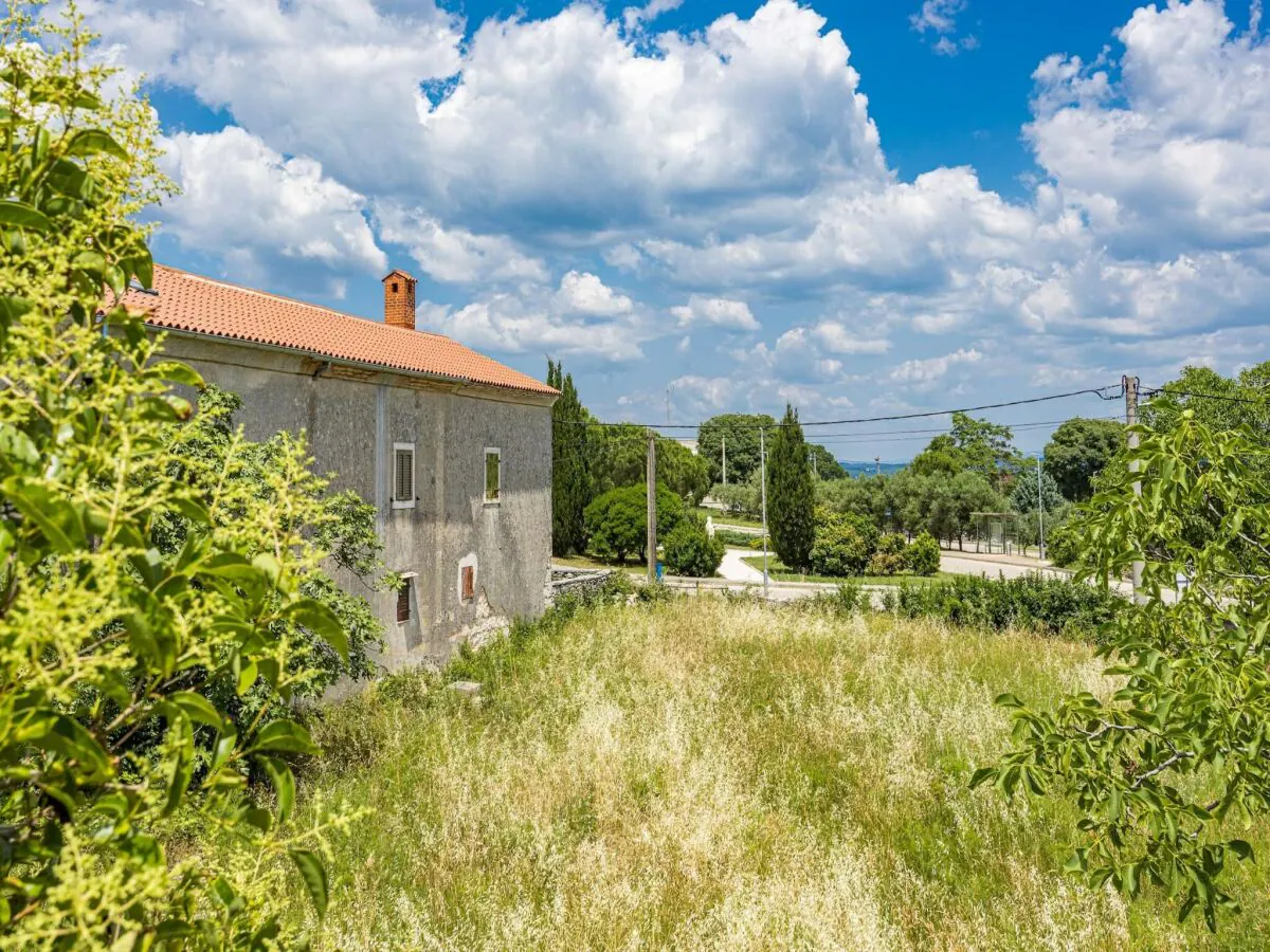 Apartment Apartment in Rakalj near Rock Beach - Outdoor photo 2