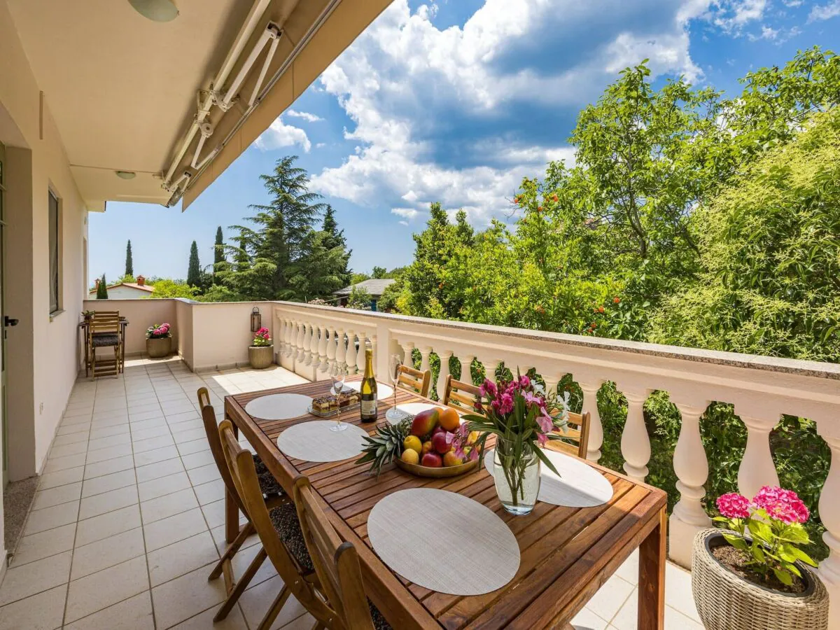 Apartment Apartment in Rakalj near Rock Beach - Outdoor photo 3