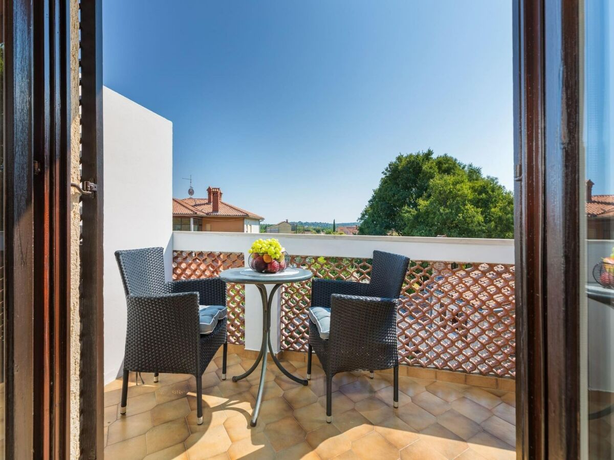 Apartment Apartment in Valbandon near Beach & Fažana