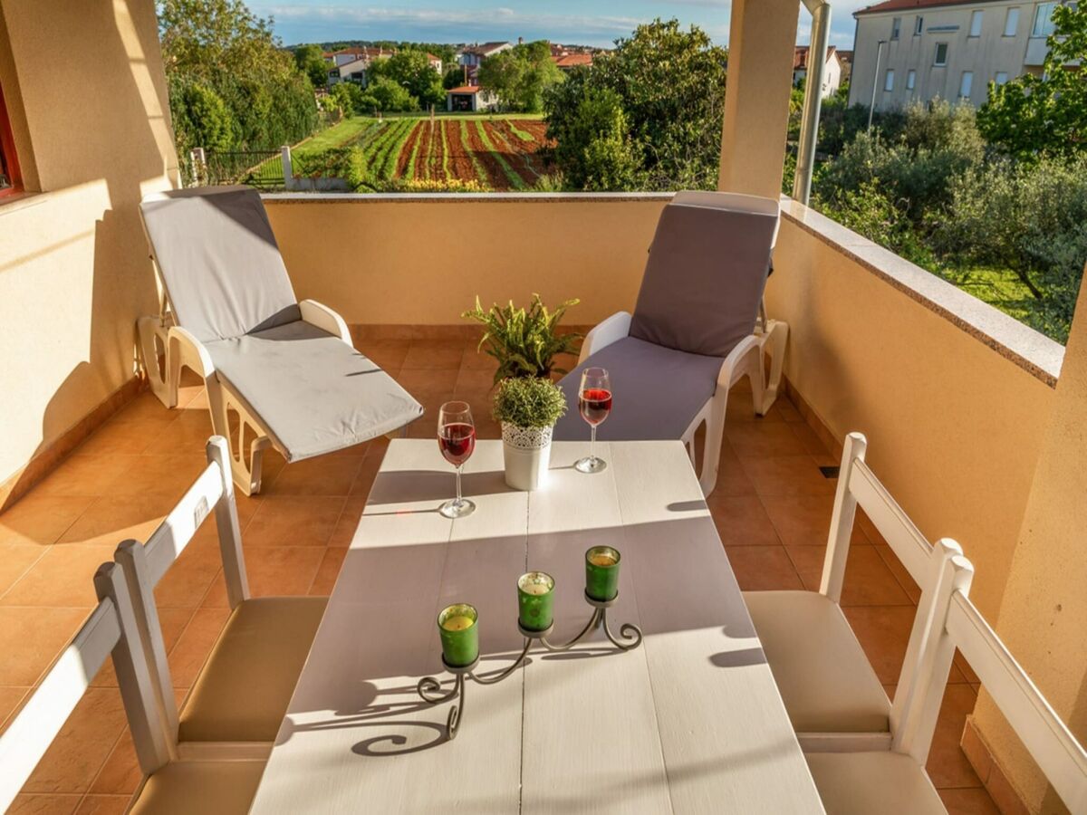 Apartment Wohnung in Fažana am Strand Valbandon - Outdoor photo 5