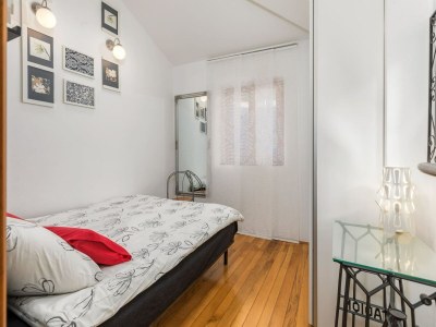 Holiday house House in Fažana near Rock Beach - Features photo 12