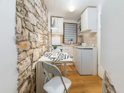 Holiday house House in Fažana near Rock Beach - Features photo 16