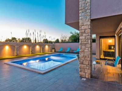 Villa Relaxing villa in Pula with private pool - Outdoor photo 8