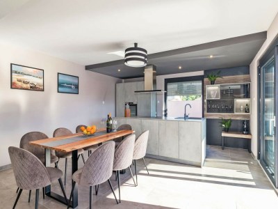 Villa Relaxing villa in Pula with private pool - Features photo 19