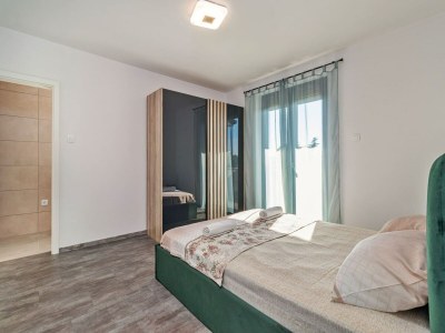 Villa Spacious villa in Pula with heated pool - Features photo 15