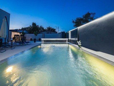 Villa Villa in Gajana mit beheiztem Pool - Outdoor photo 8