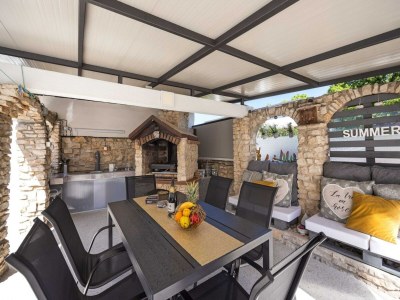 Villa Villa in Gajana mit beheiztem Pool - Outdoor photo 12