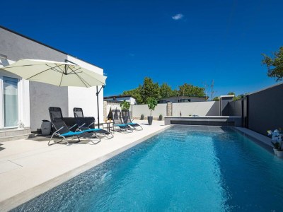 Villa Villa in Gajana mit beheiztem Pool - Outdoor photo 20