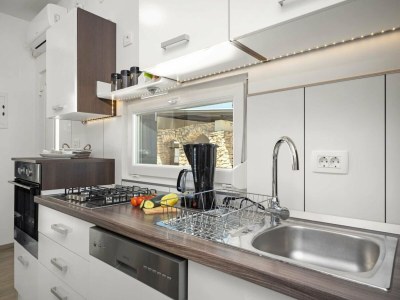 Villa Villa in Gajana mit beheiztem Pool - Features photo 24