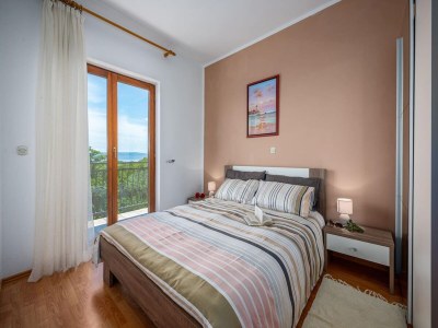 Apartment Wohnung in Drenje mit Meerblick-Terrasse - Features photo 15