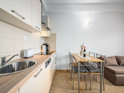 Apartment Wohnung in Drenje mit Meerblick - Features photo 11