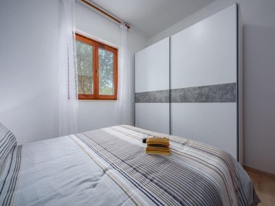 Apartment Wohnung in Drenje nahe Jadrena Strand - Features photo 9